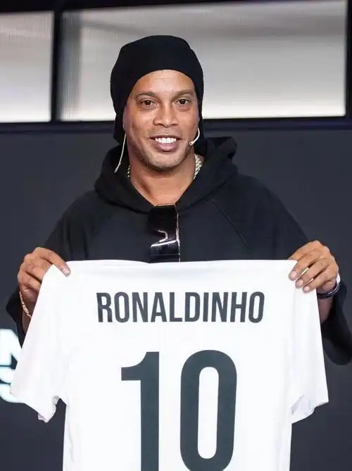 竞争激烈的 竞争激烈的